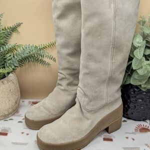 La mondiale Tall Women's Size 9 Suede Made In Italy Boots